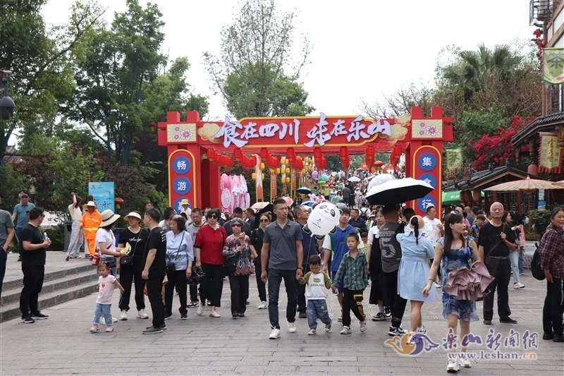 苏稽古镇人气旺